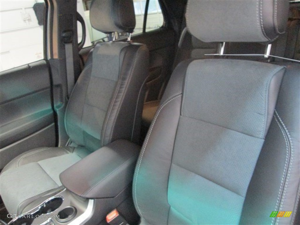 2015 Explorer XLT - Ingot Silver / Charcoal Black photo #10