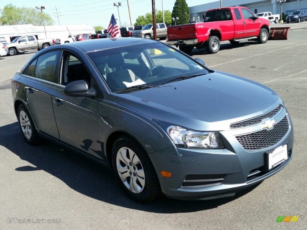 2012 Cruze LS - Blue Granite Metallic / Jet Black/Medium Titanium photo #3
