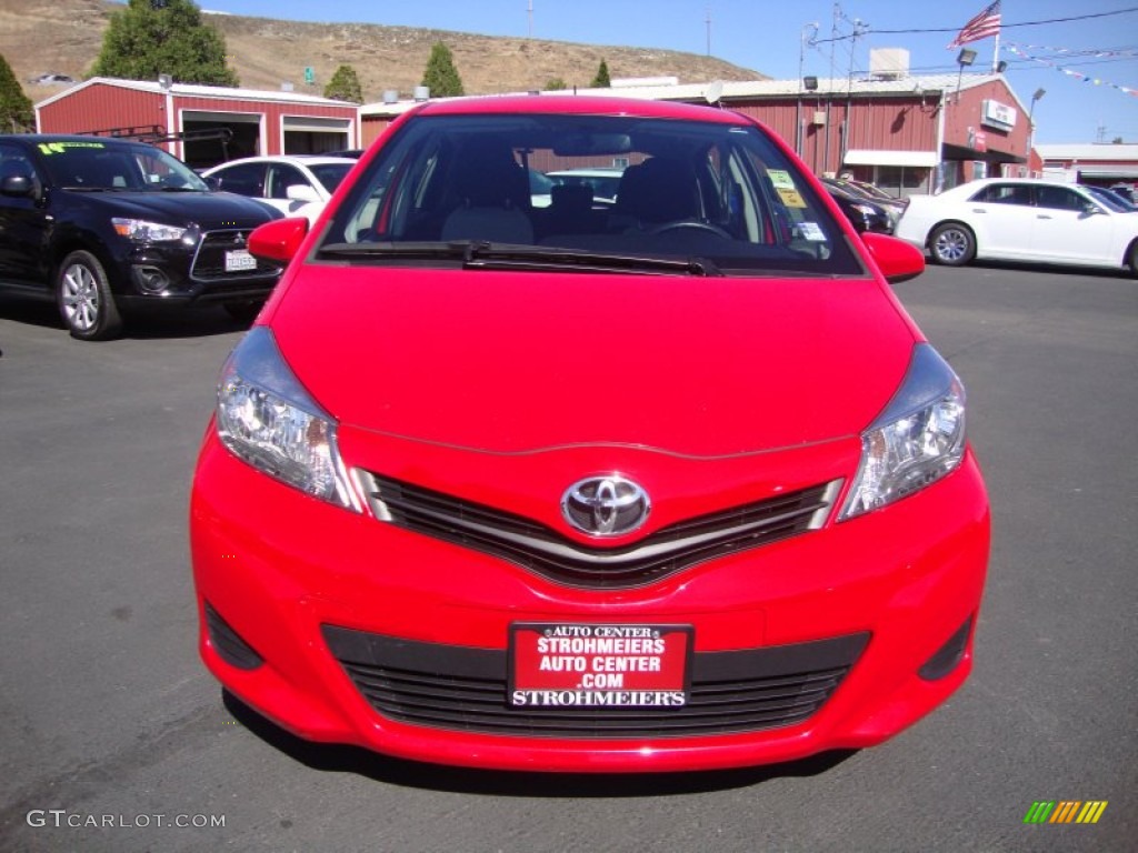 2013 Yaris L 5 Door - Absolutely Red / Ash photo #2