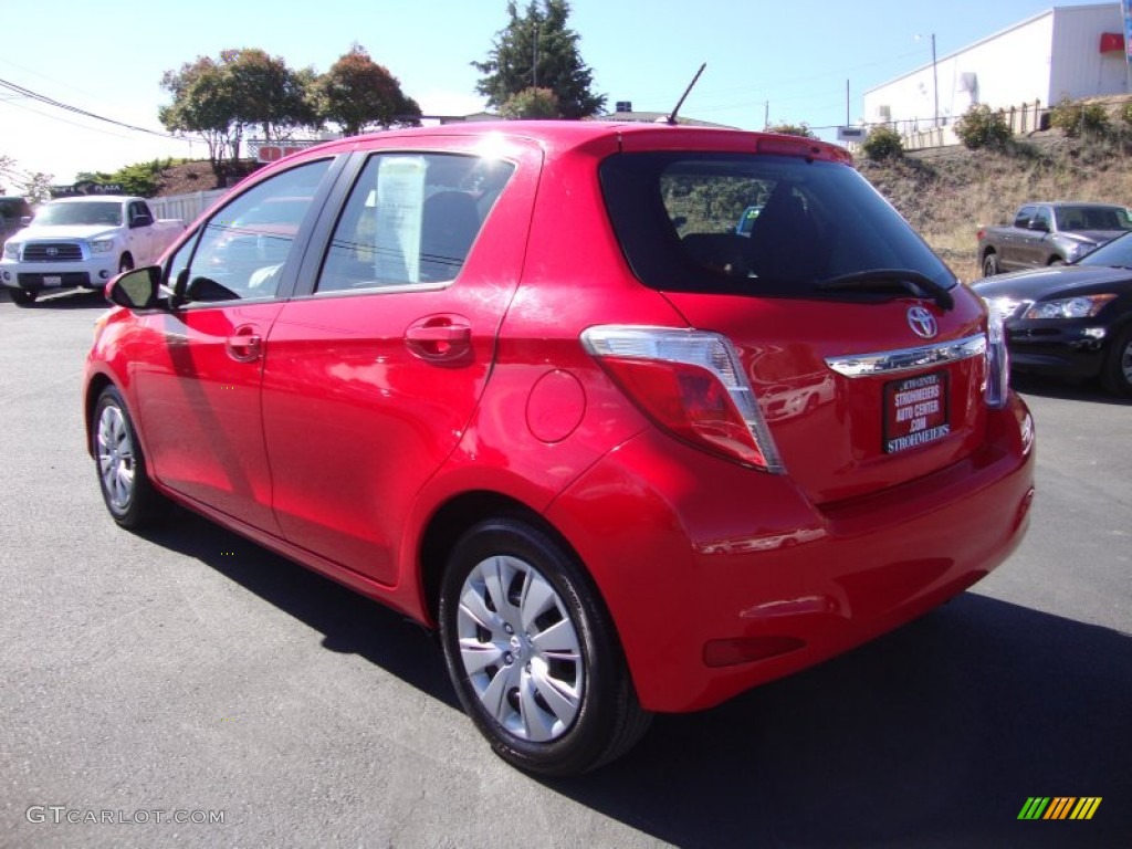 2013 Yaris L 5 Door - Absolutely Red / Ash photo #5