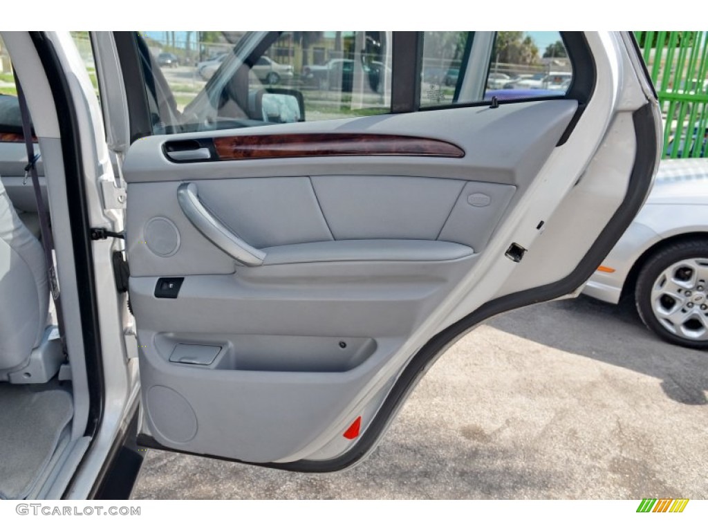 2005 BMW X5 4.4i Grey Door Panel Photo #103777034