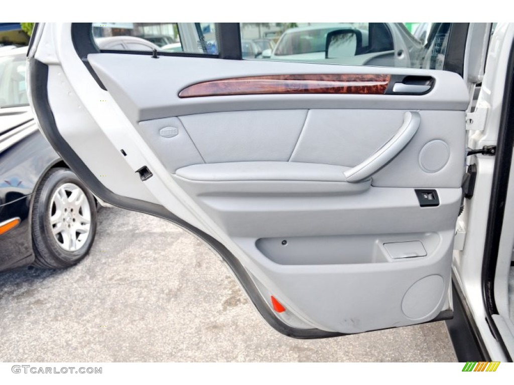 2005 BMW X5 4.4i Grey Door Panel Photo #103777463