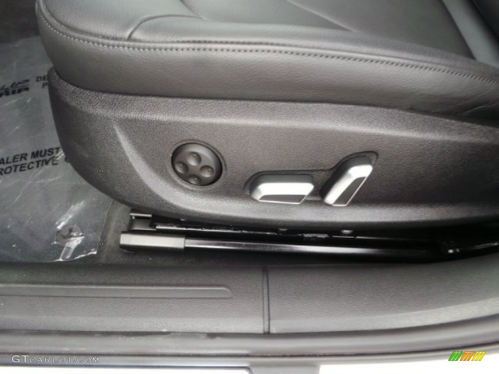 2015 A4 2.0T Premium - Florett Silver Metallic / Black photo #16