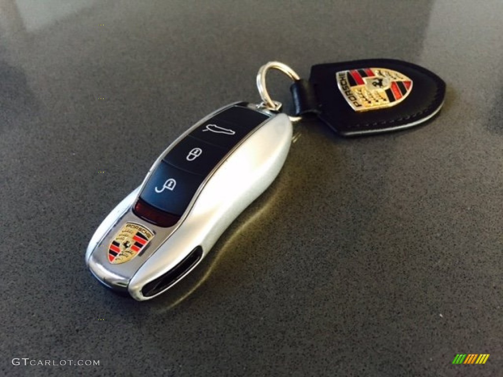 2014 Porsche Panamera S E-Hybrid Keys Photos