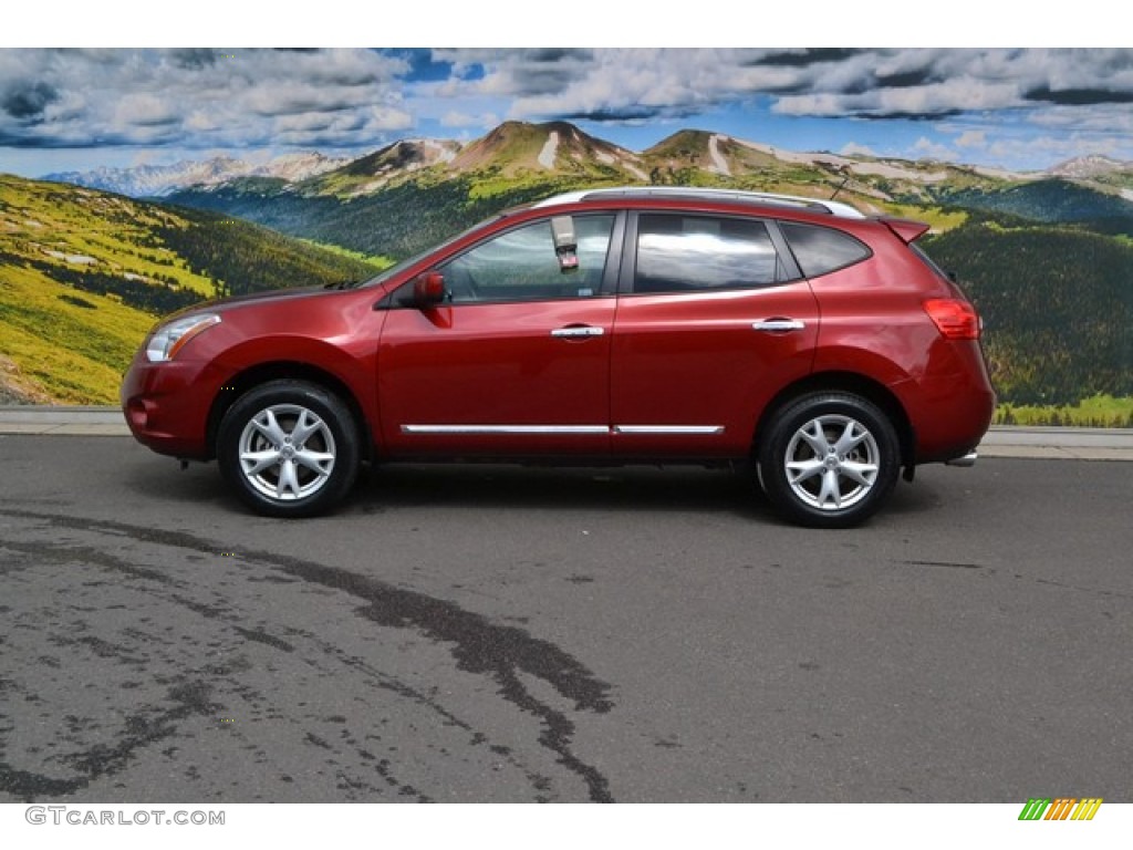 2011 Rogue SV AWD - Cayenne Red / Black photo #6