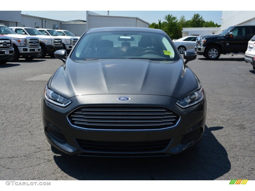 2016 Fusion S - Magnetic Metallic / Charcoal Black photo #4