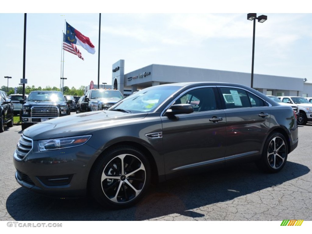 2015 Taurus SEL - Magnetic Metallic / Charcoal Black photo #3