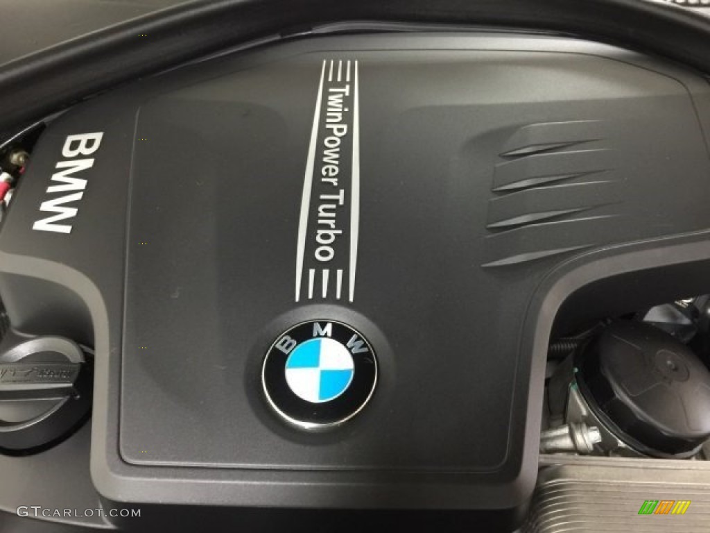 2013 3 Series 320i Sedan - Alpine White / Black photo #23