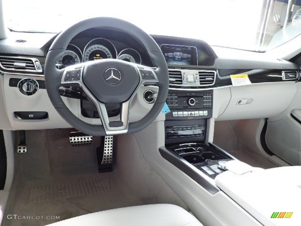 Crystal Grey/Seashell Grey Interior 2016 Mercedes-Benz E 350 4Matic Sedan Photo #103796164