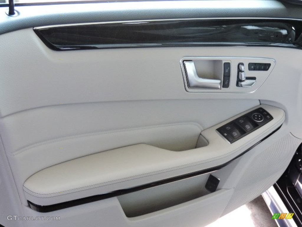 2016 Mercedes-Benz E 350 4Matic Sedan Crystal Grey/Seashell Grey Door Panel Photo #103796209