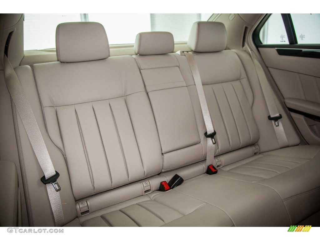 2015 E 400 Sedan - Polar White / Silk Beige/Espresso Brown photo #2