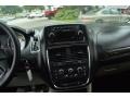 Stone White - Grand Caravan SE Photo No. 15