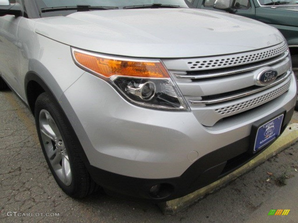 2015 Explorer Limited - Ingot Silver / Charcoal Black photo #3