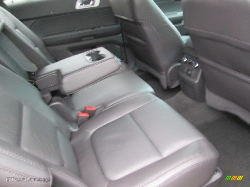 2015 Explorer Limited - Ingot Silver / Charcoal Black photo #20