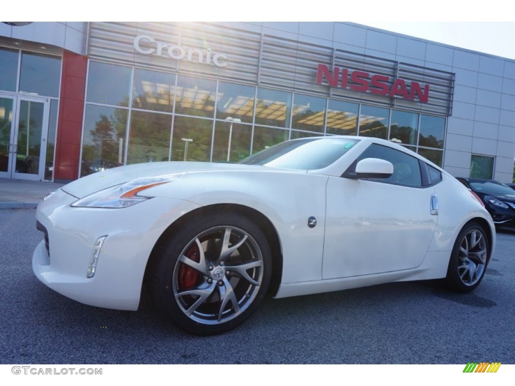 Nissan 370z white paint code #4