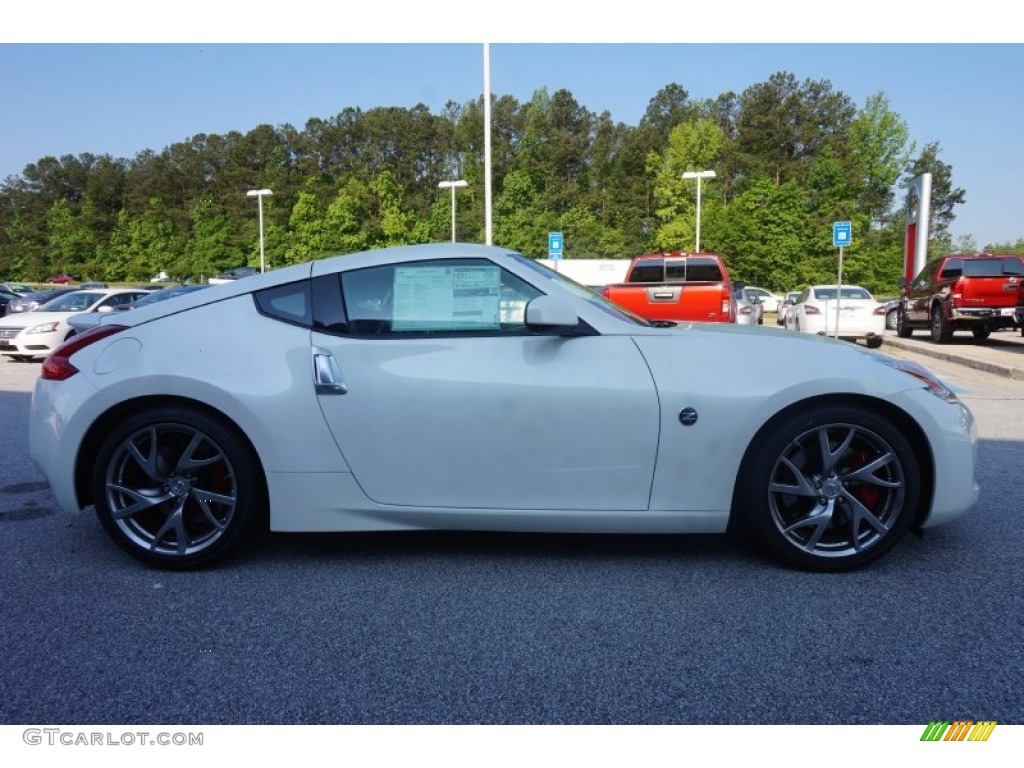 Pearl White 2015 Nissan 370Z Sport Tech Coupe Exterior Photo #103809265