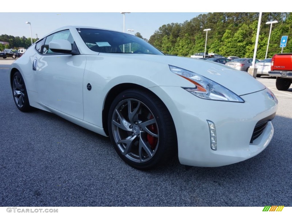 Pearl White 2015 Nissan 370Z Sport Tech Coupe Exterior Photo #103809289