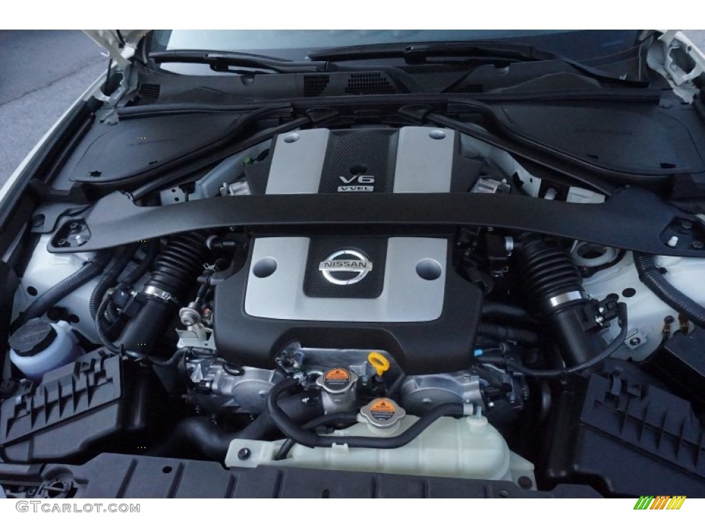 2015 Nissan 370Z Sport Tech Coupe Engine Photos