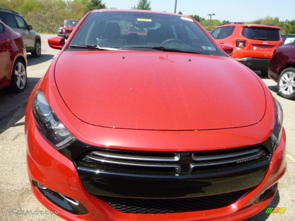 2015 Dart GT - Redline Red 2 Coat Pearl / Black/Ruby Red Accent Stitching photo #7