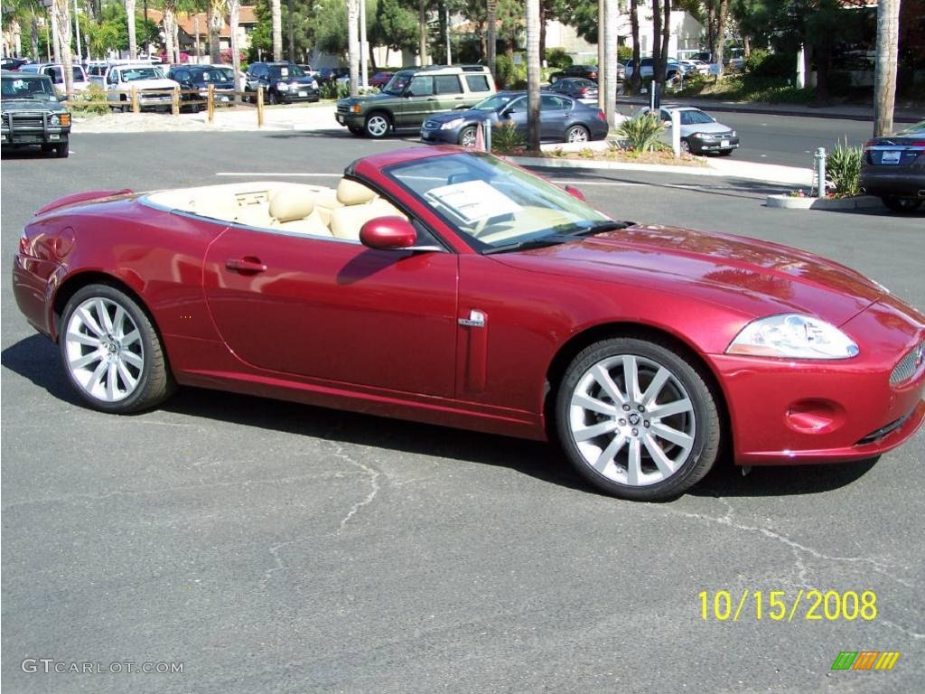 2008 XK XK8 Convertible - Radiance Red Metallic / Caramel photo #12