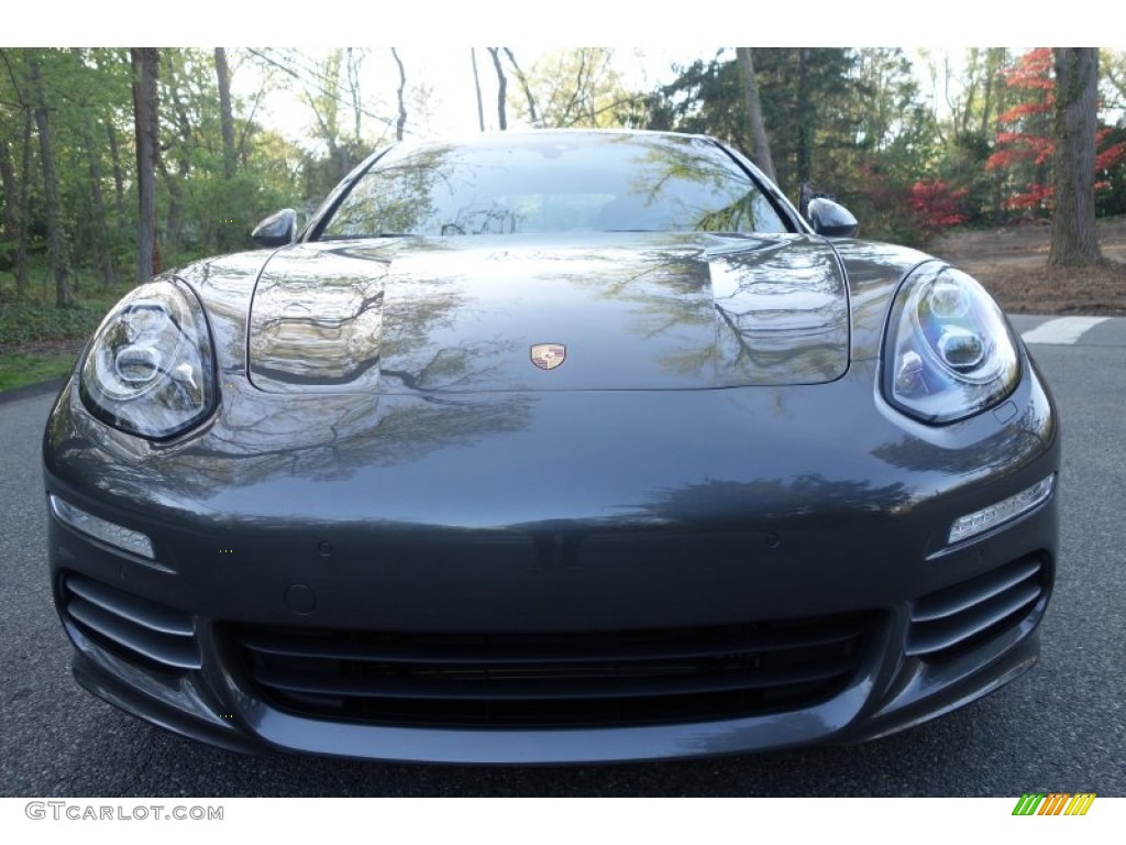 2015 Panamera 4 - Agate Grey Metallic / Black photo #2