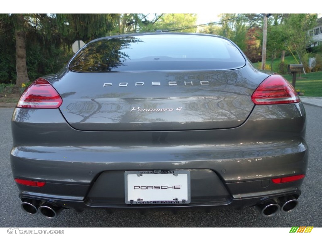 2015 Panamera 4 - Agate Grey Metallic / Black photo #5