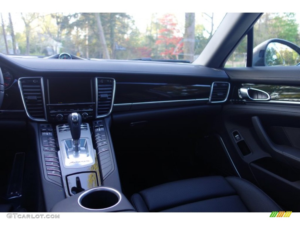 2015 Panamera 4 - Agate Grey Metallic / Black photo #19