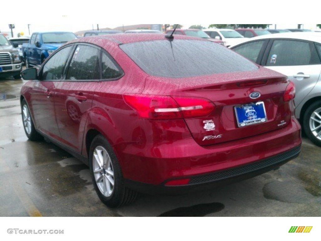 2015 Focus SE Sedan - Ruby Red Metallic / Charcoal Black photo #12