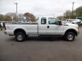 Oxford White - F350 Super Duty XL Super Cab 4x4 Photo No. 8
