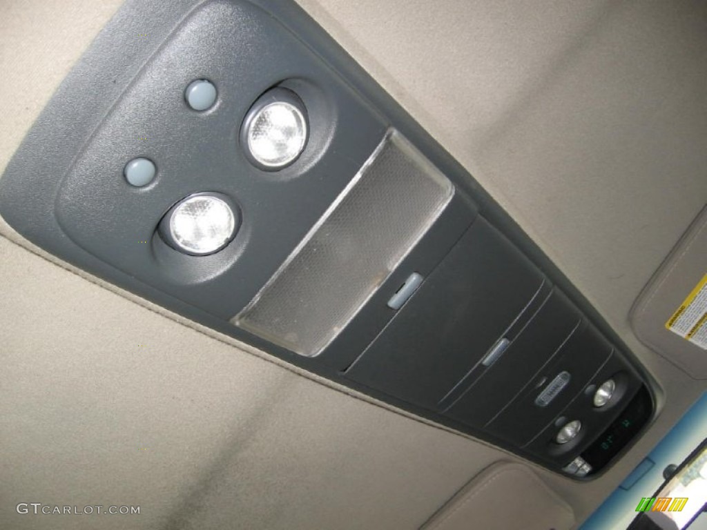 2003 S10 LS Crew Cab 4x4 - Indigo Blue Metallic / Graphite photo #9