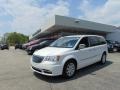 Stone White - Town & Country Touring - L Photo No. 7