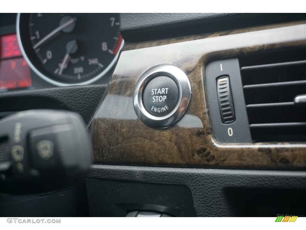 2010 3 Series 335i Convertible - Jet Black / Black photo #28