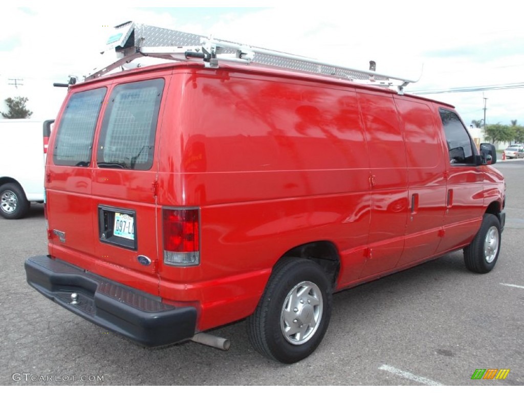 2009 E Series Van E150 Cargo - Red / Medium Flint photo #5