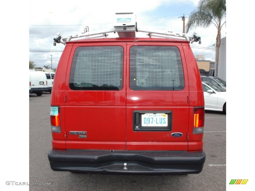 2009 E Series Van E150 Cargo - Red / Medium Flint photo #6