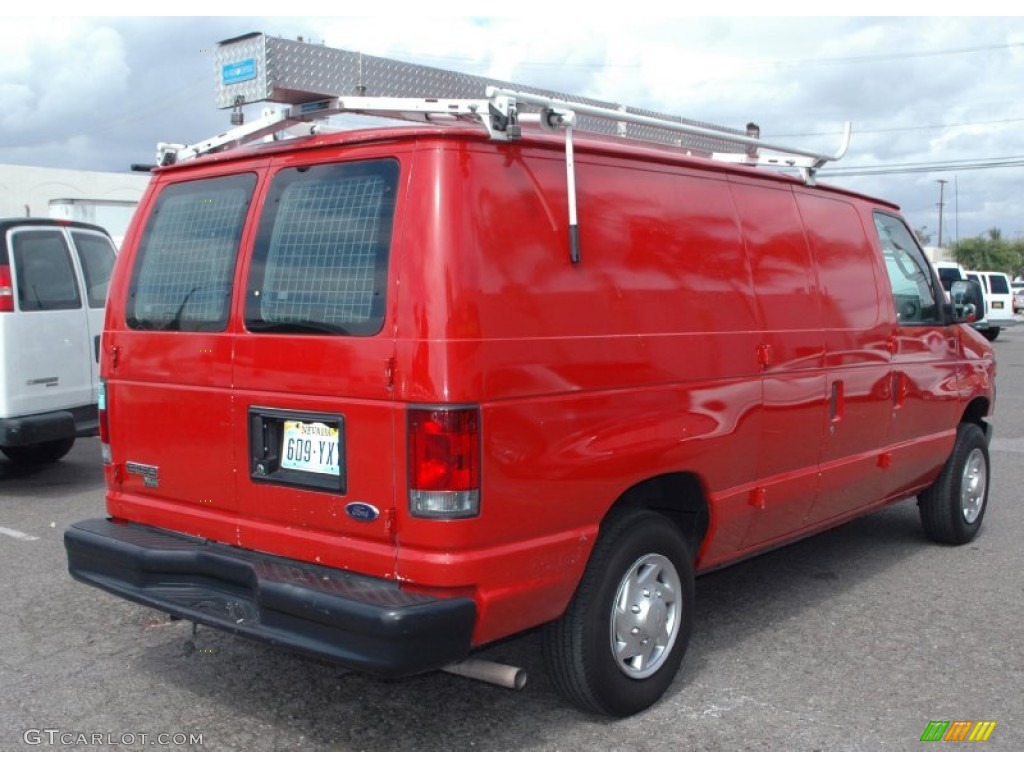 2009 E Series Van E150 Cargo - Red / Medium Flint photo #5