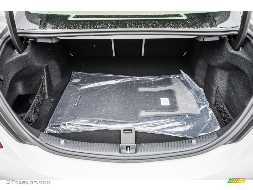 2015 Mercedes-Benz C 300 Trunk Photos