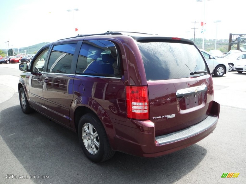2008 Town & Country Touring - Deep Crimson Crystal Pearlcoat / Medium Slate Gray/Light Shale photo #7