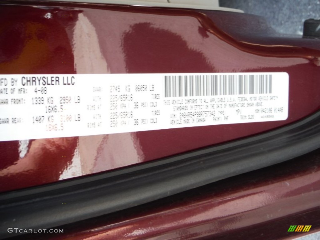 2008 Town & Country Touring - Deep Crimson Crystal Pearlcoat / Medium Slate Gray/Light Shale photo #24