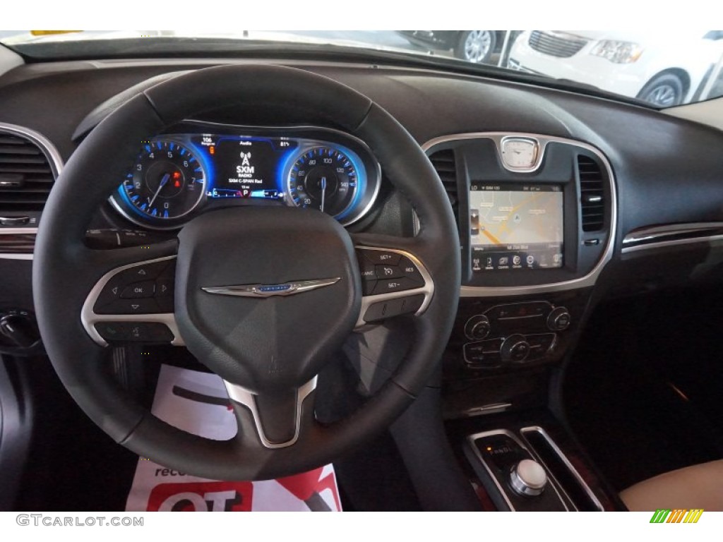 2015 300 Limited - Granite Crystal Metallic / Black/Linen photo #7