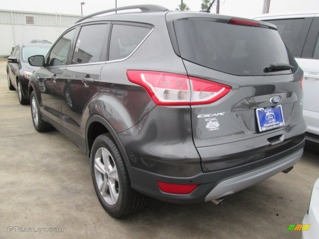 2015 Escape SE - Magnetic Metallic / Charcoal Black photo #6