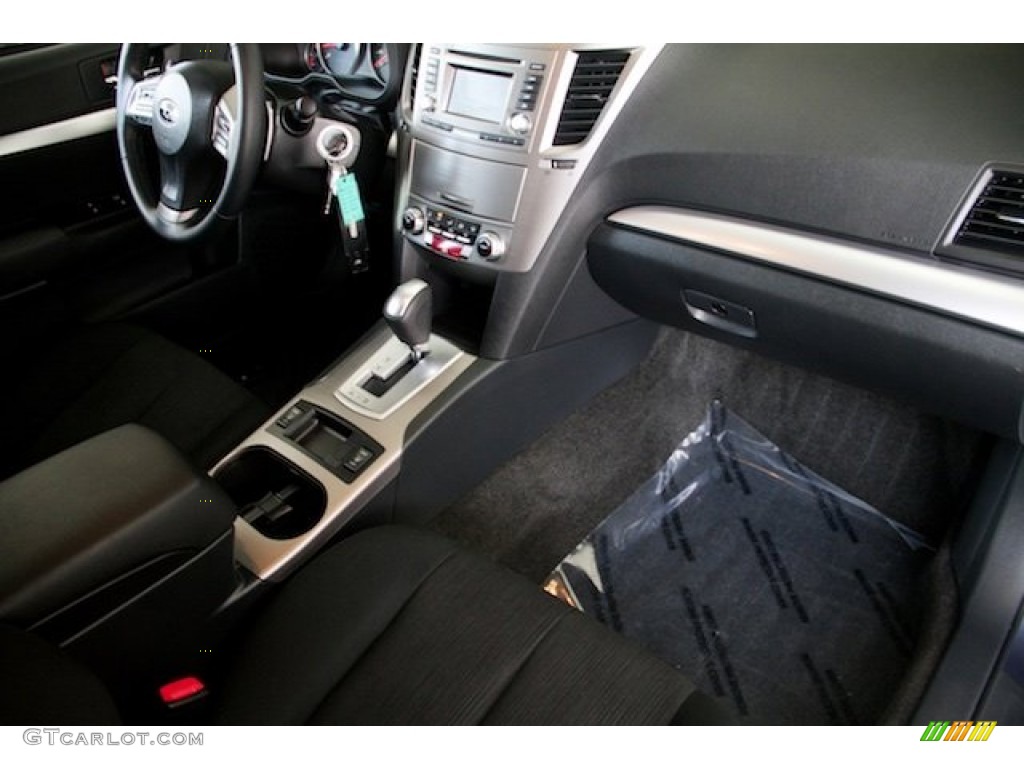 2014 Outback 2.5i Premium - Twilight Blue Metallic / Black photo #19