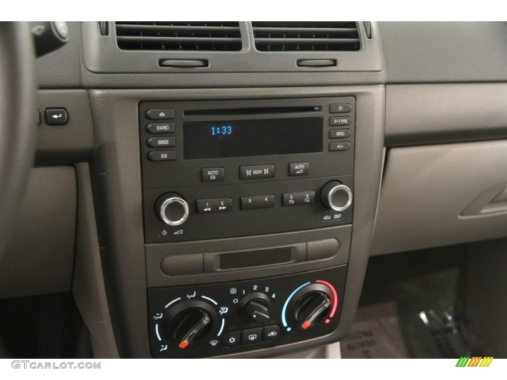 2005 Chevrolet Cobalt LS Sedan Controls Photos