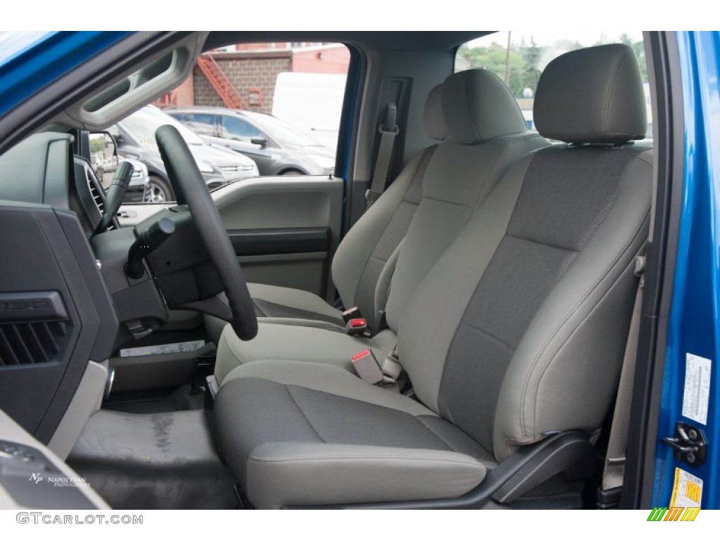 Medium Earth Gray Interior 2015 Ford F150 XL Regular Cab 4x4 Photo #103870240