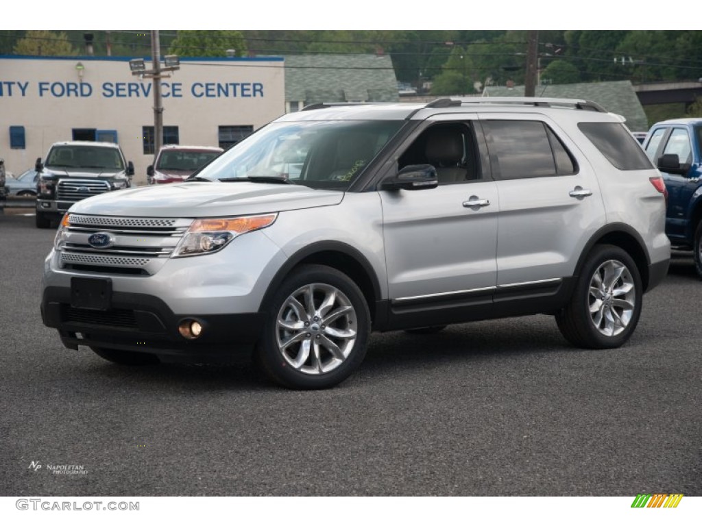 2015 Explorer XLT 4WD - Ingot Silver / Medium Light Stone photo #1
