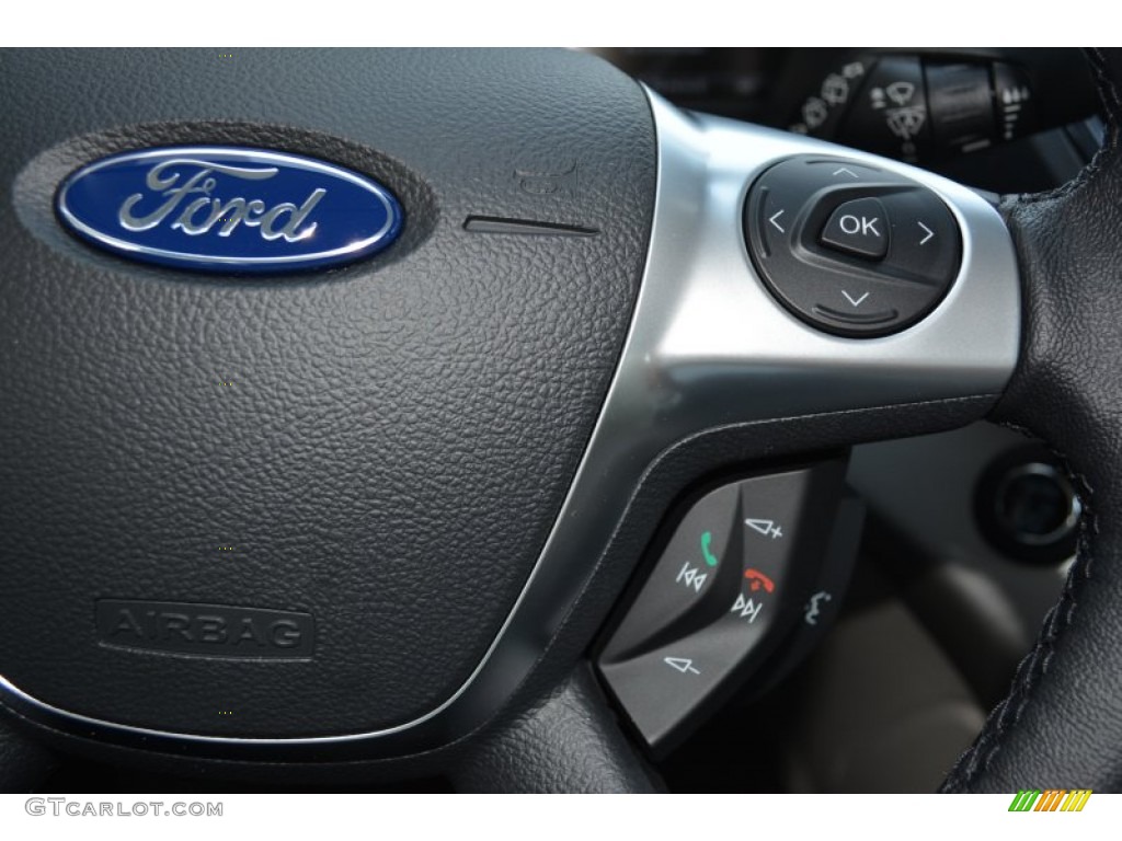 2015 Ford C-Max Hybrid SEL Controls Photo #103874634