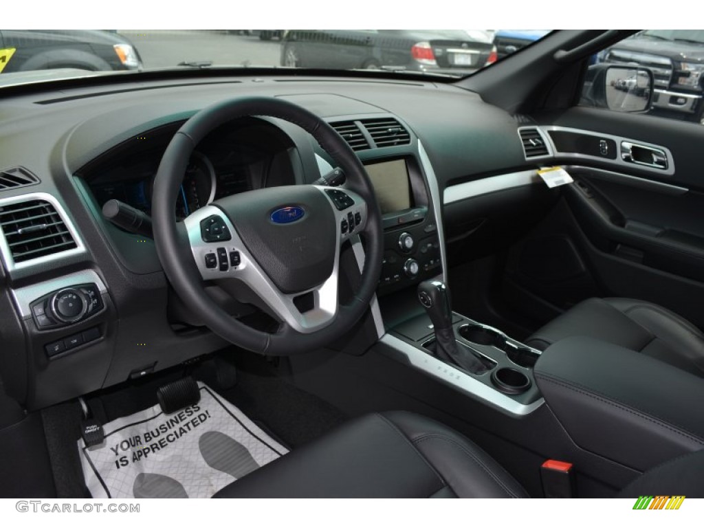 2015 Explorer XLT - Ingot Silver / Charcoal Black photo #8