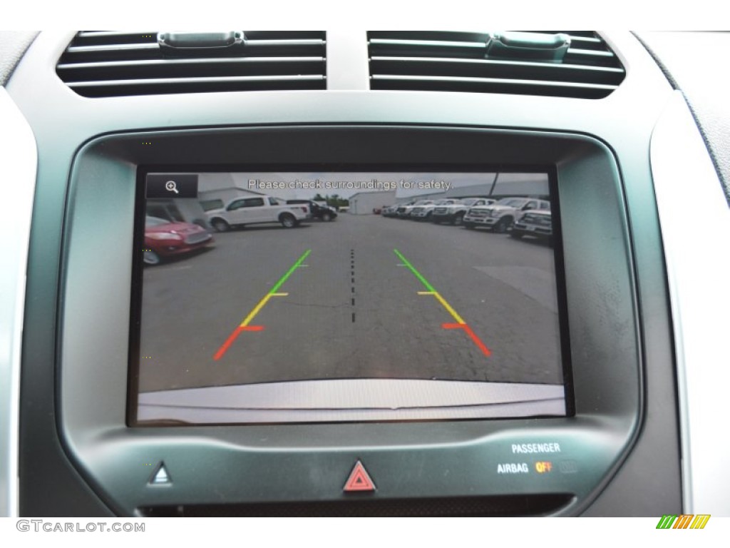 2015 Explorer XLT - Ingot Silver / Charcoal Black photo #16