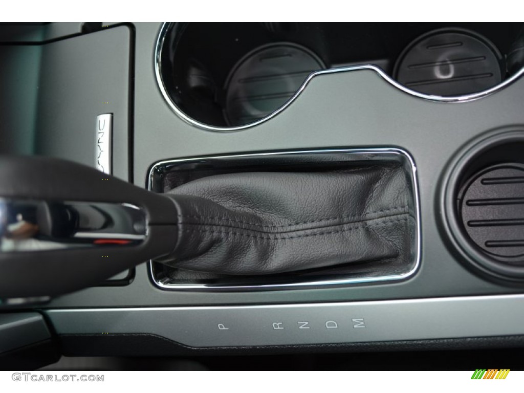 2015 Explorer XLT - Ingot Silver / Charcoal Black photo #18