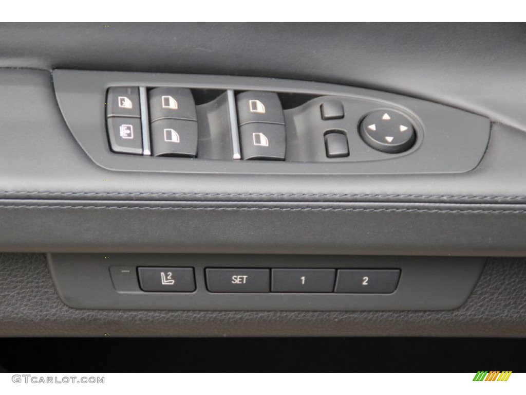 2015 BMW 7 Series 750i xDrive Sedan Controls Photo #103877331