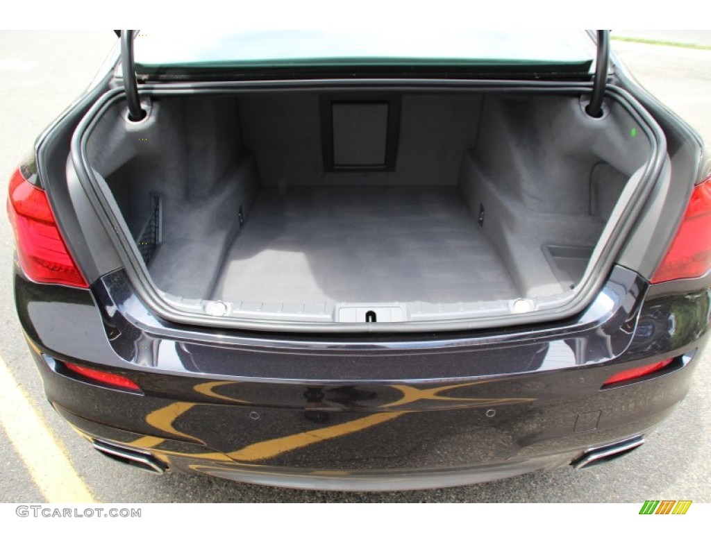 2015 BMW 7 Series 750i xDrive Sedan Trunk Photo #103877616